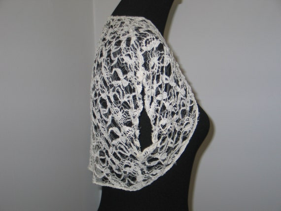 Antique Lace Collar Capelet Jacket Flower Lace Mo… - image 3