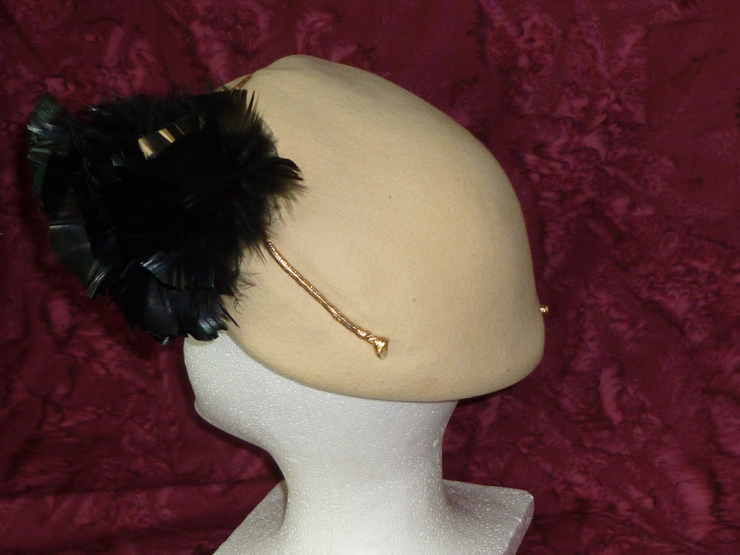 Henry Pollak Hat Vintage 1930s 1940s Antique Feather Cloche 