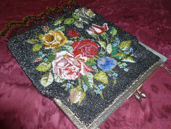 Large Antique Micro Beaded Purse c1912 Rose Flora… - image 1