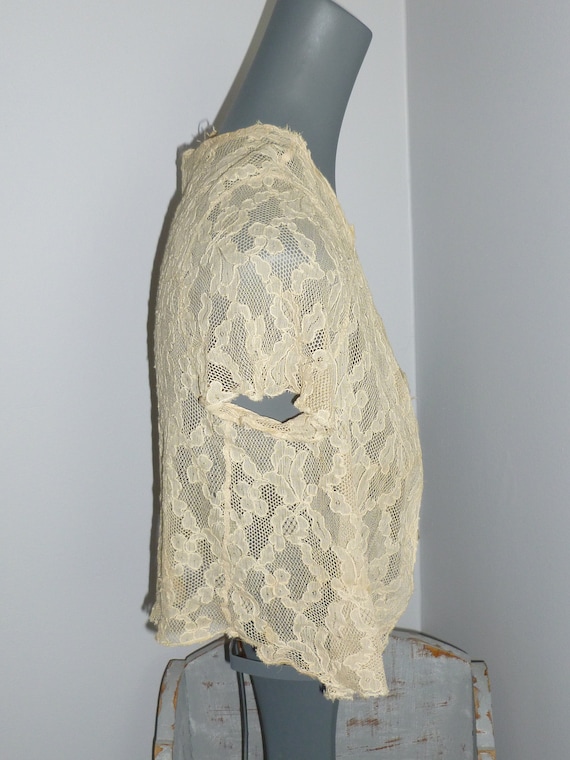 Devine Antique Chantilly Lace-Blouse-Bolero Jacke… - image 2