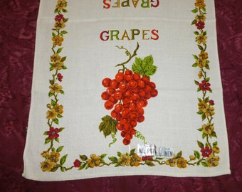 NOS Mid Century Kitchen Towel Vintage Parisian Prints Tea Towel Linen Grapes Vine Kitchen Hand Towel~Splasher