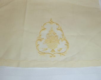 アンティークタオルレース刺繍レース淡黄色リネン