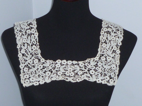 STUNNING Antique Lace Collar Dress Front Yoke Vin… - image 1