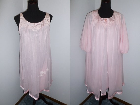 Vintage Pink Robe & NightGown 1960s Sheer Nylon S… - image 1