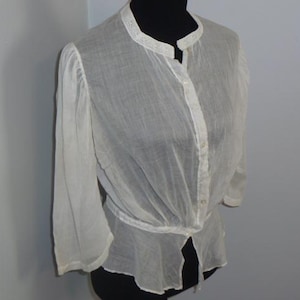 Charming Antique Edwardian Blouse~Vintage-Delicate Valenciennes lace