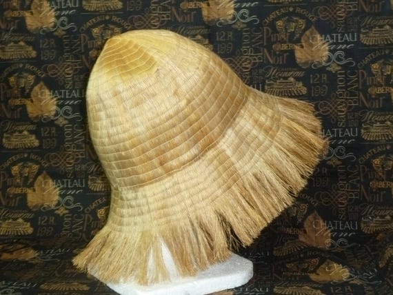 Sassy Sun Hat Beach French Riveira 1930s 1940s Stage Photo Prop Period Costume View 6