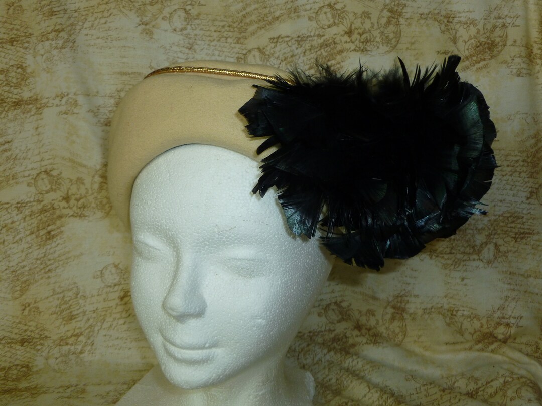 Henry Pollak Hat Vintage 1930s 1940s Antique Feather Cloche  display picture 2