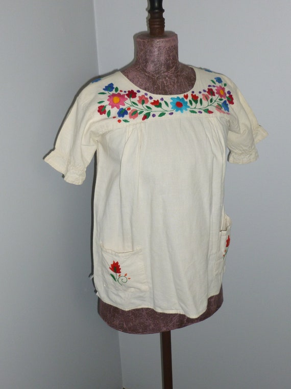 Vintage Peasant Blouse 1960s 1970s Floral Embroid… - image 2