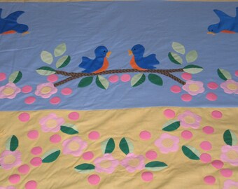 Charming Vintage Quilt Top-Flowers-Butterflies-Birds-Bees-Pieced & Hand Applique