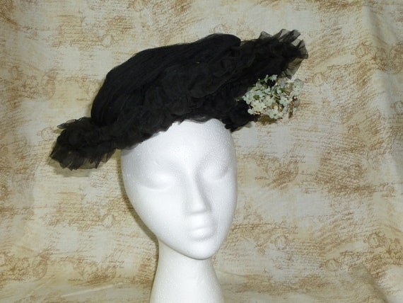 Antique Victorian Hat Black Silk circa 1890s Silk… - image 1