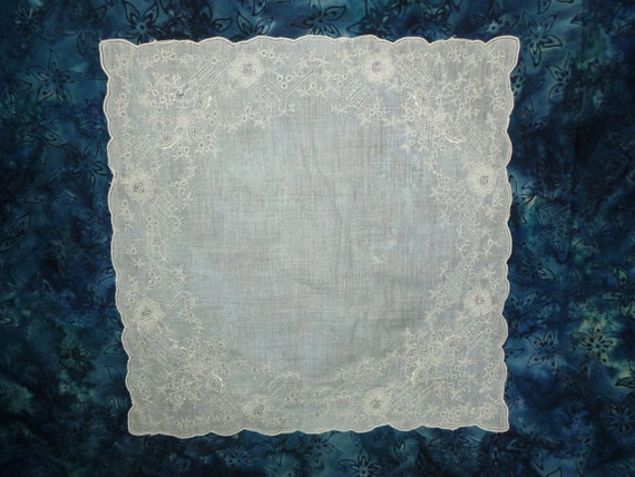 Antique Hanky Vtg APPENZELL Linen LACE Heavily Em… - image 2