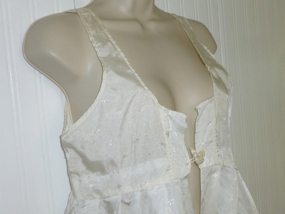 Vintage Night Gown Slip 1960s 1970s White Damask … - image 4