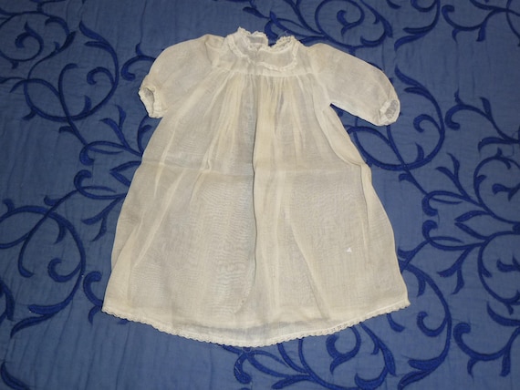 Darling Antique Doll Dress Chemise Edwardian Victorian Bobbin Lace Dress circa 1900s French German Doll