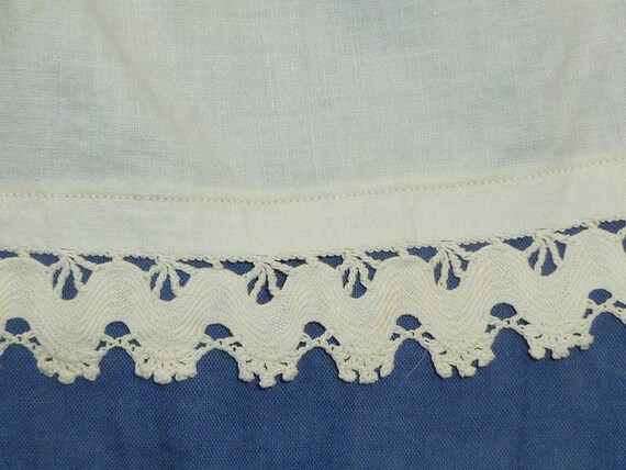 Antique Petticoat Skirt Hand Made Crochet Lace Victorian