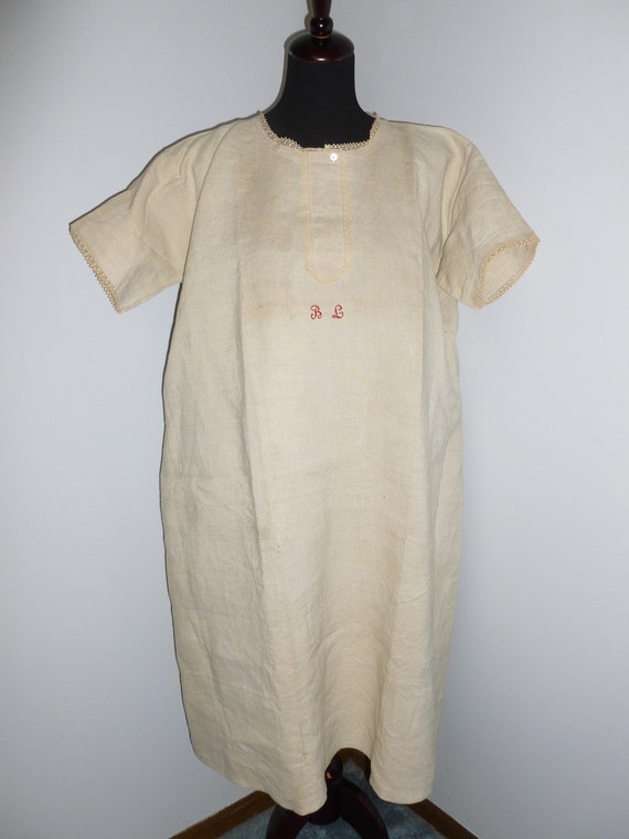 Exceptional Antique French Linen Nightshirt Vinta… - image 2