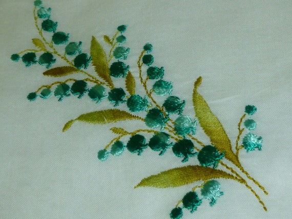 NOS Vintage Hanky Embroidery Bouquet of Lily of t… - image 3
