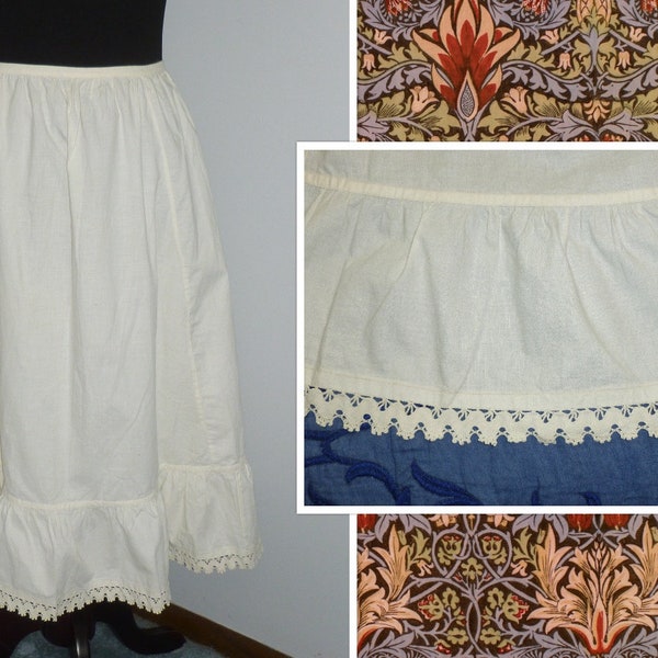Edwardian Cotton Skirt with Crochet Lace Appliqués –1900s- ED25