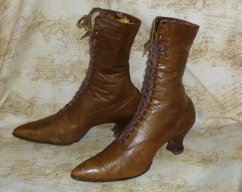 Antique Victorian Edwardian Boots Womans Brown Leather High Top Lace Up Shoes Boots Stage Photo Prop