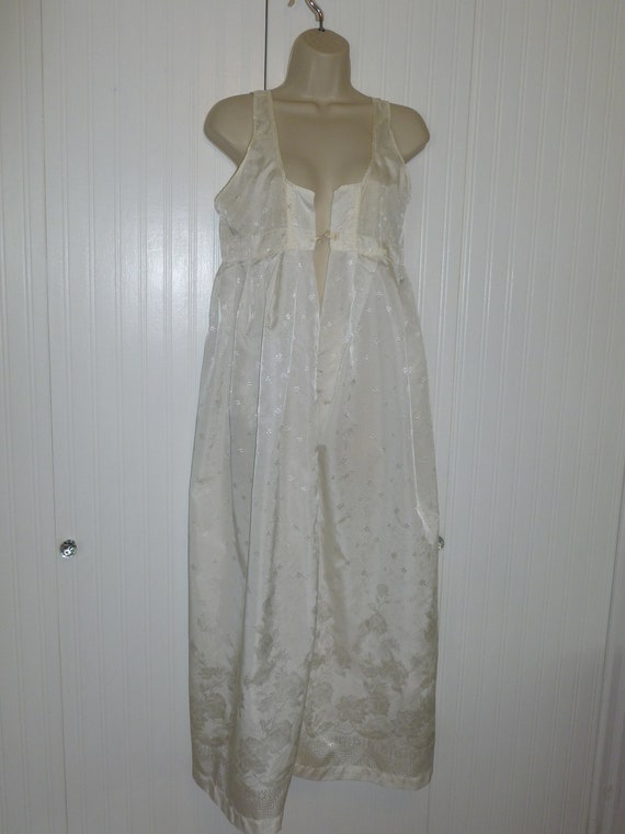 Vintage Night Gown Slip 1960s 1970s White Damask … - image 1