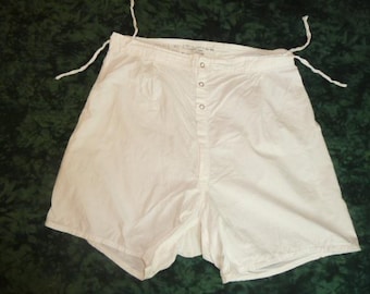 Antique c1956 Athletic Gym Shorts Tennis Basketball Underwear? White Button Shorts