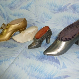 Vintage Shoe pincushion Victorian Silk, Silver, Silverplate Shoe souvenir Hat Pin holder / Sewing