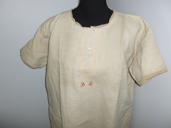 Exceptional Antique French Linen Nightshirt Vinta… - image 1