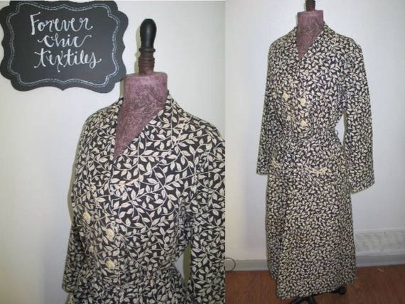 Antique Vintage Dress / Circa 1930s 1940s Fancy Ch