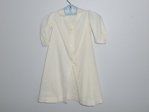 Darling Antique Childrens Coat~Textured White Cot… - image 1