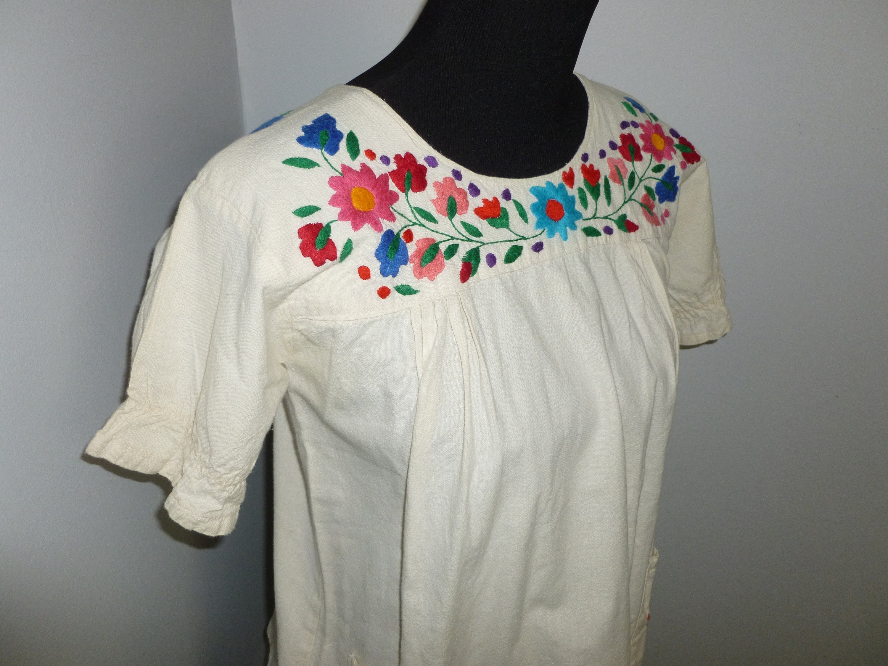 Vintage Peasant Blouse 1960s 1970s Floral Embroidery Czech