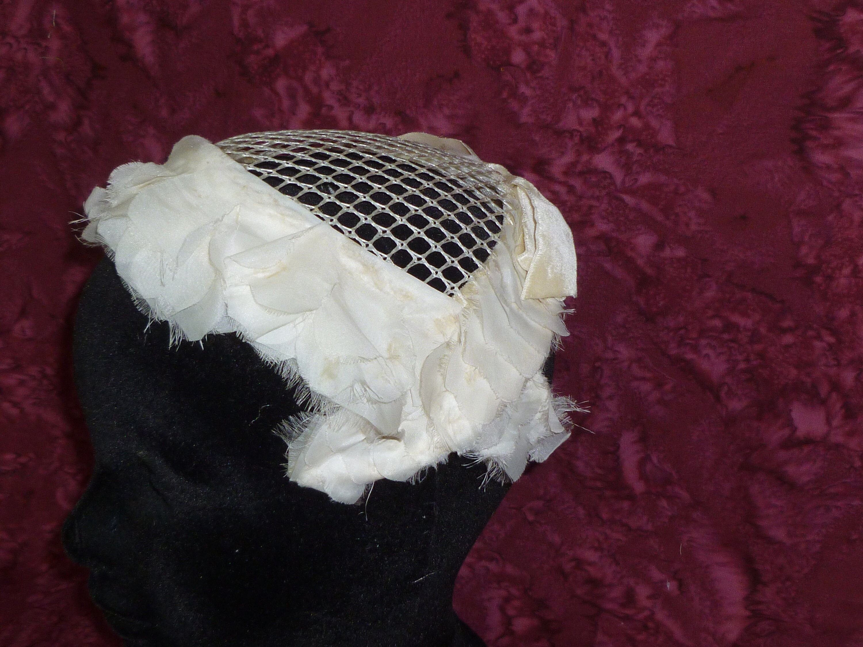 Vintage 1960s Cream Tulle Curler Ruffle Hat Vintage White Rose Hat, Gray Tulle Veil, Mid Century Style  main image 3