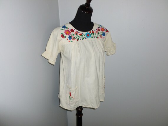 Vintage Peasant Blouse 1960s 1970s Floral Embroid… - image 6