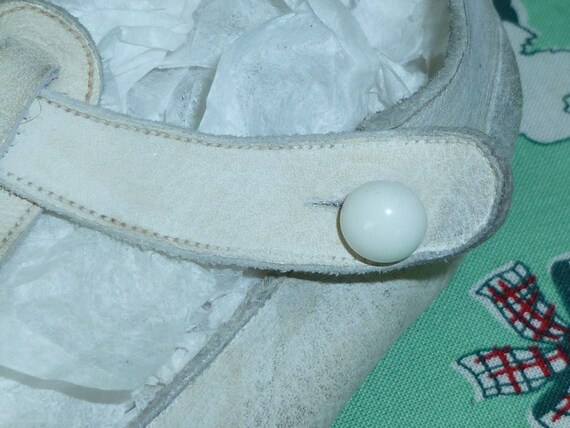 Darling Antique Baby Mary Jane Shoes Vintage Butt… - image 10