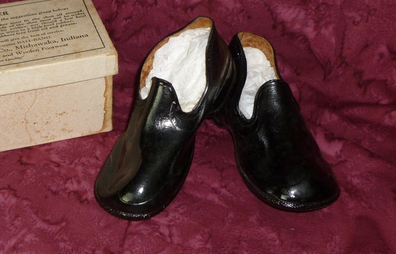 NOS 1930s 1940s Vintage Rubber Rain Shoes Boots G… - image 1