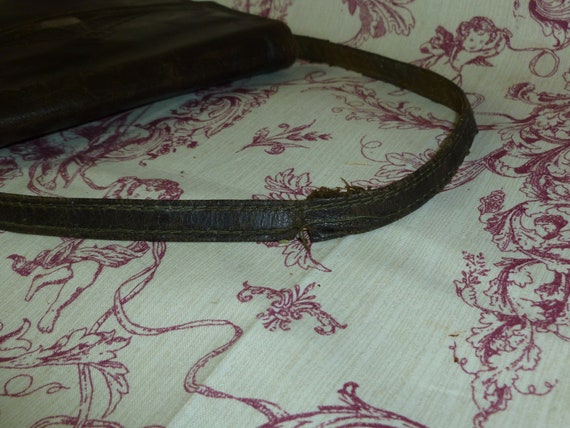 Antique Edwardian Purse Tooled Leather Handbag-Ar… - image 8