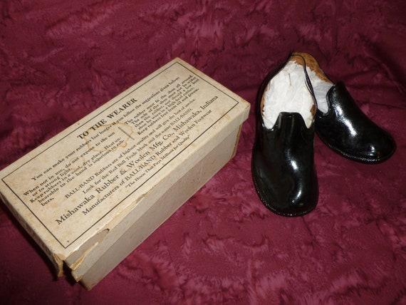 NOS 1930s 1940s Vintage Rubber Rain Shoes Boots G… - image 1