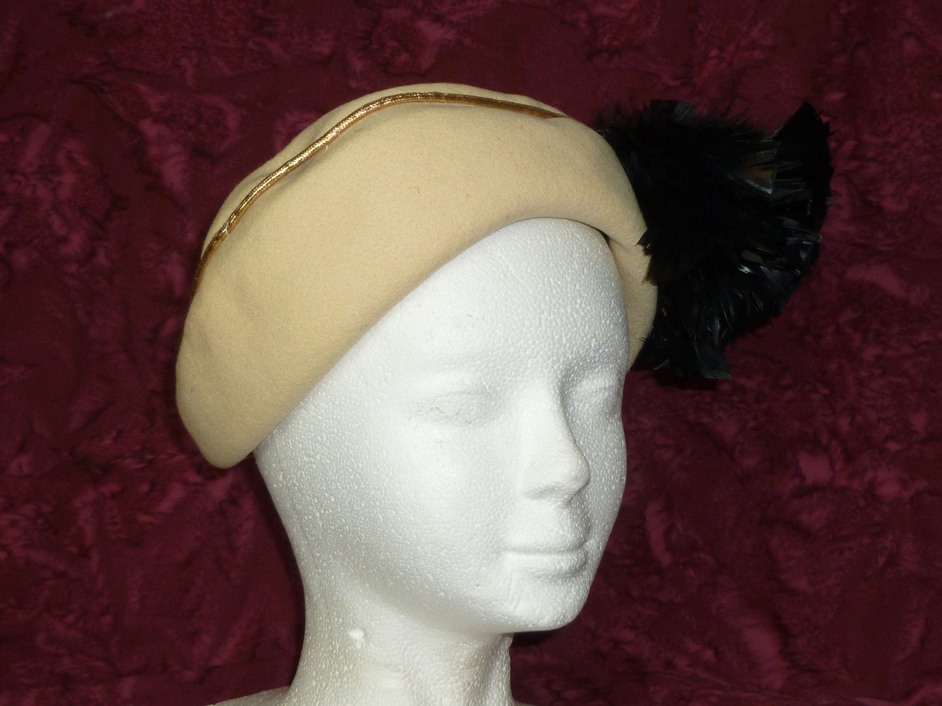 Henry Pollak Hat Vintage 1930s 1940s Antique Feather Cloche 