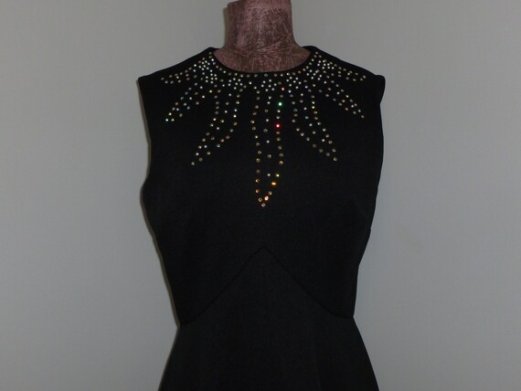 Elegant Vintage Black Dress -Retro 1960s-1970s Ma… - image 5