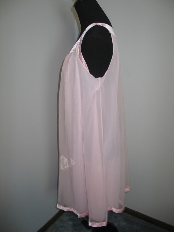 Vintage Pink Robe & NightGown 1960s Sheer Nylon S… - image 7