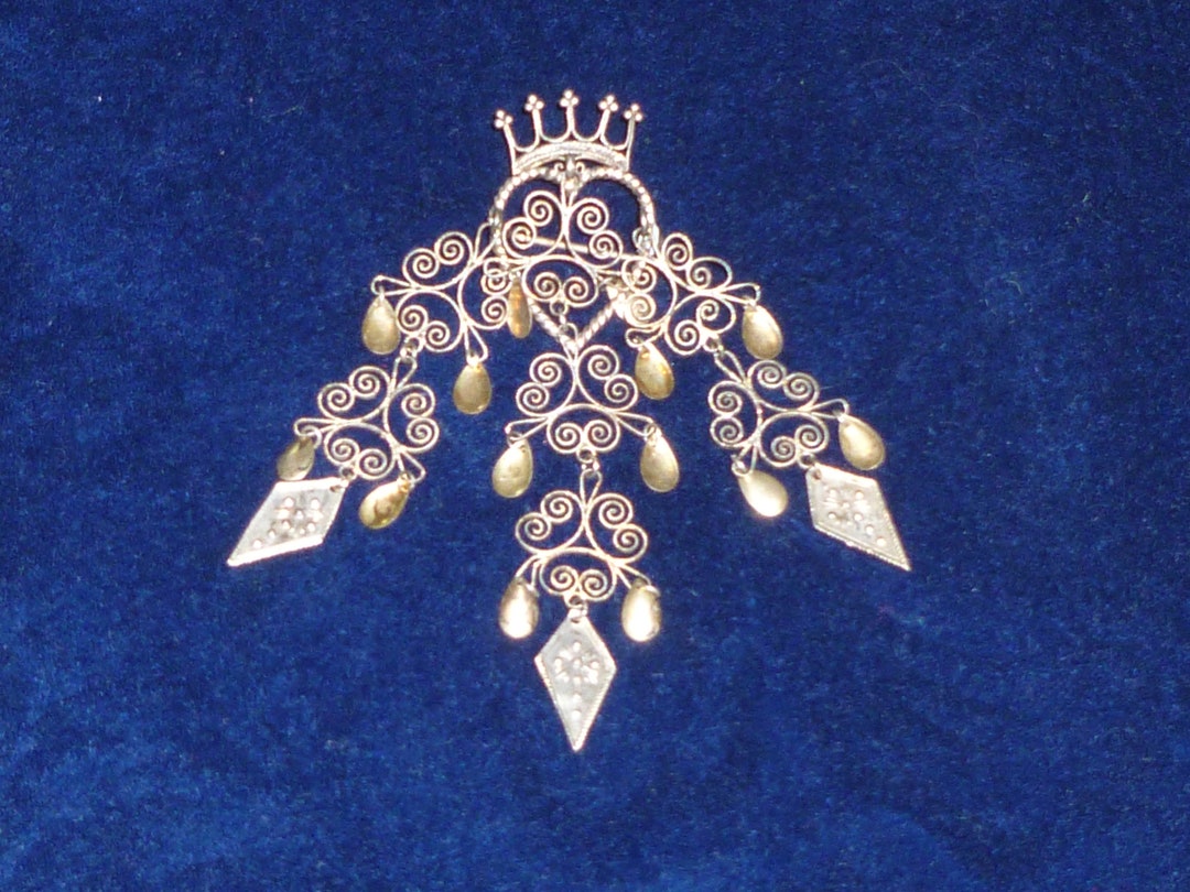 Vintage Silver Filigree Solje Wedding Brooch Heart Crown Sash Pin ...
