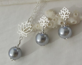 Parure de lotus avec perles bleues, pendentifs de boucles d'oreilles en coquillages bleu nuit, collier long de 60 cm, clous d'oreilles fleurs de lotus, coeur en argent sterling 925