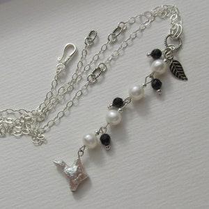 Collier de perles d'eau douce en onyx, perle oiseau keshi, long pendentif en Y, argent sterling 925, pampille de pierres précieuses blanches noires à facettes, feuille florale image 9