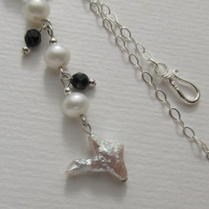 Collier de perles d'eau douce en onyx, perle oiseau keshi, long pendentif en Y, argent sterling 925, pampille de pierres précieuses blanches noires à facettes, feuille florale image 6