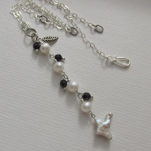 Collier de perles d'eau douce en onyx, perle oiseau keshi, long pendentif en Y, argent sterling 925, pampille de pierres précieuses blanches noires à facettes, feuille florale image 3