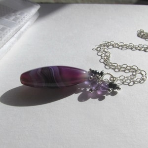banded purple Onyx-Agate Amethyst black Spinel necklace, natural gemstones cluster-pendant, 925 Sterling Silver, unique striped stone