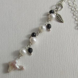 Collier de perles d'eau douce en onyx, perle oiseau keshi, long pendentif en Y, argent sterling 925, pampille de pierres précieuses blanches noires à facettes, feuille florale image 5