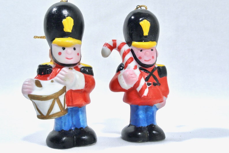 Vintage Christmas Ceramic Toy Soldier Ornament Pair Kitsch Cute 1950s Taiwan