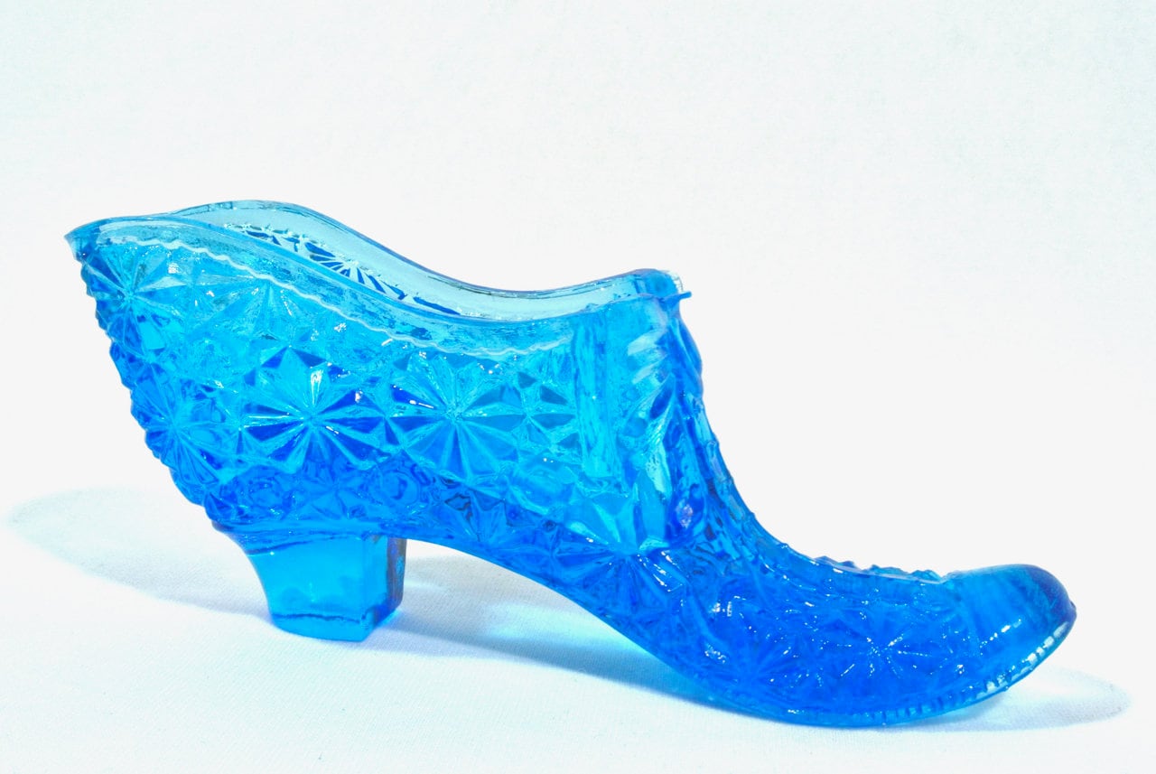Vintage Fenton Colonial Blue Glass Slipper Daisy Button Coin Dot Cobalt
