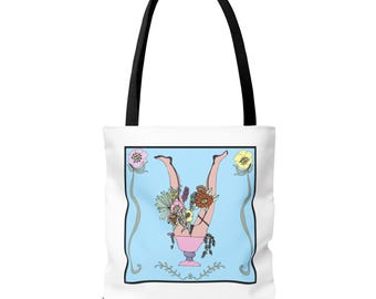 Torba typu tote w stylu wiktoriańskim z motywem kwiatowym | Marzycielska ilustracja botaniczna | Fantazyjna torba artystyczna
