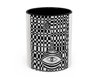 Surrealistyczny kubek z okiem Oracle | Czarno-biały kubek z ilustracją szachownicy