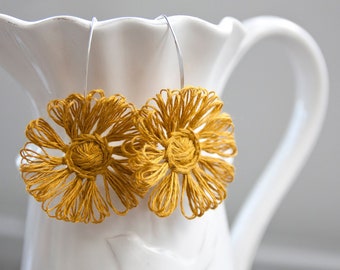 Natural linen Earrings | Flower | handmade | nickel free